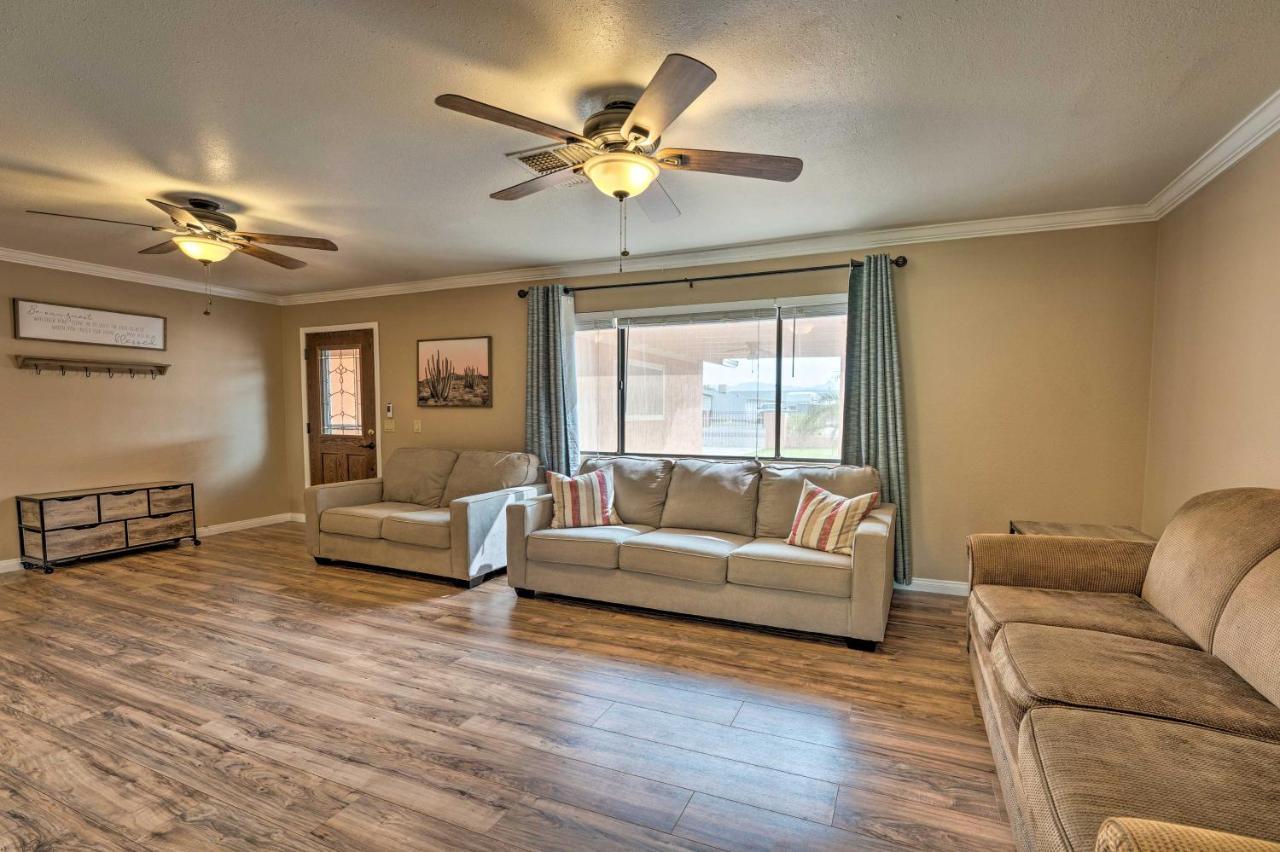 Updated Family Home - 2 Blocks To Colorado River! Bullhead City Kültér fotó